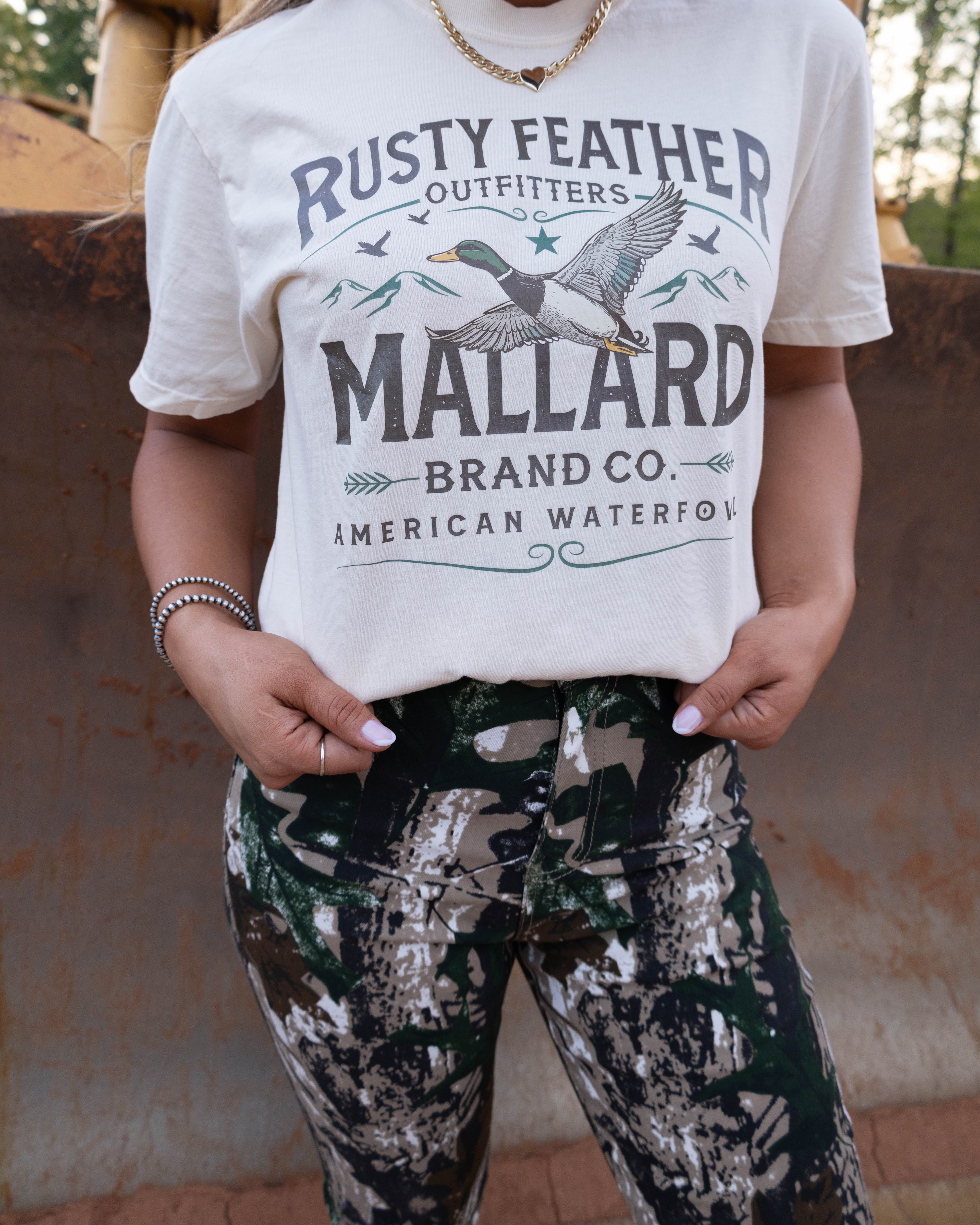 Pattern Flare Bundle (1 Fiona Flare + 1 Surprise Graphic Tee) - Image 3