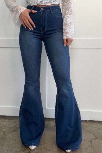 All American Flare Bundle (1 Fiona Flares + 1 Graphic Tee) - Image 6