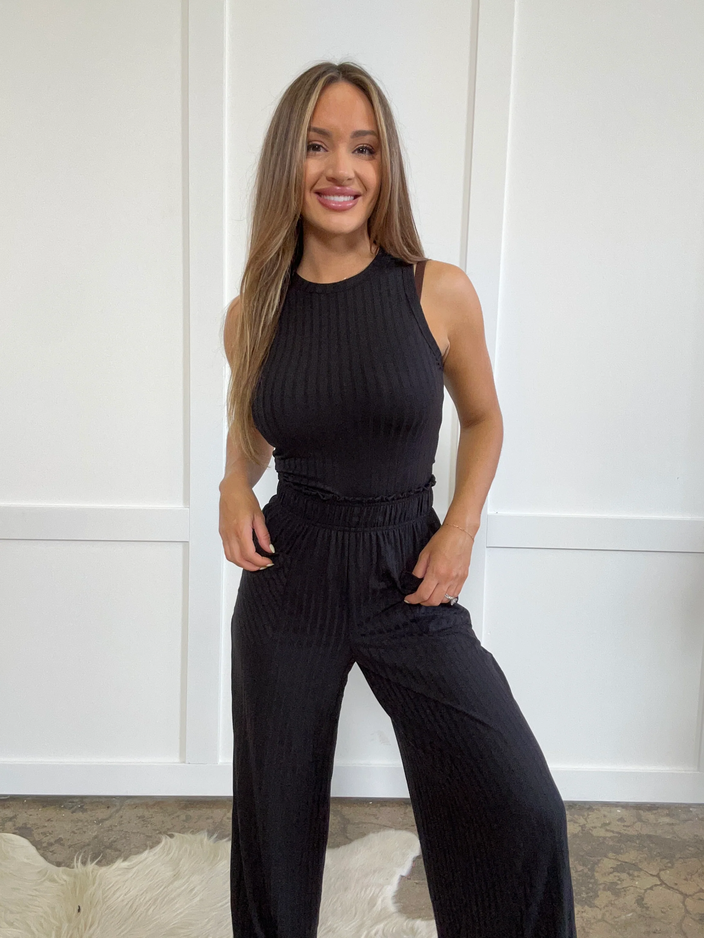 It Takes Two to Tango Tank and Wide Leg Pants Set - Image 3