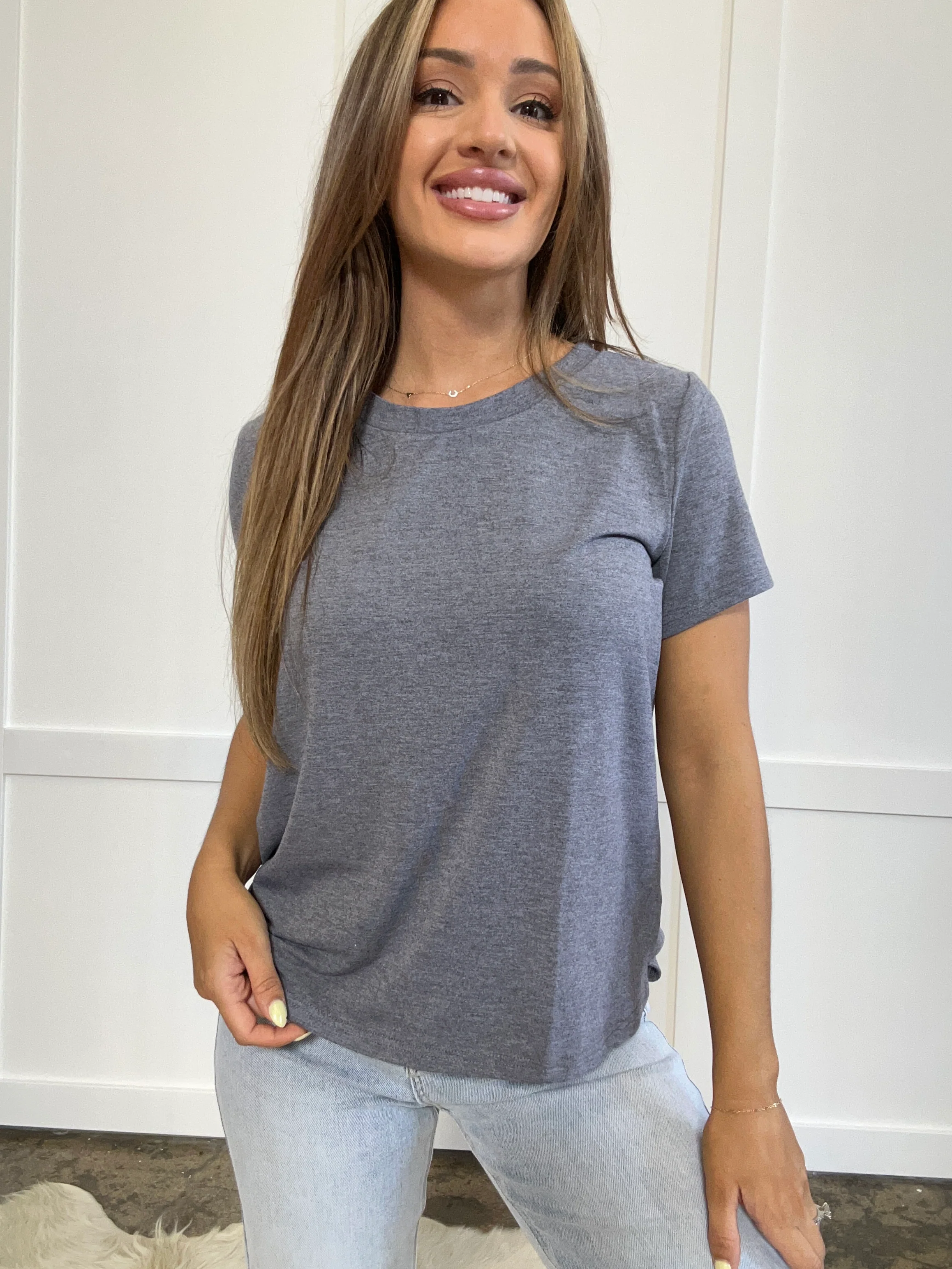 Renee Round Neck Short Sleeve T-Shirt - Image 11