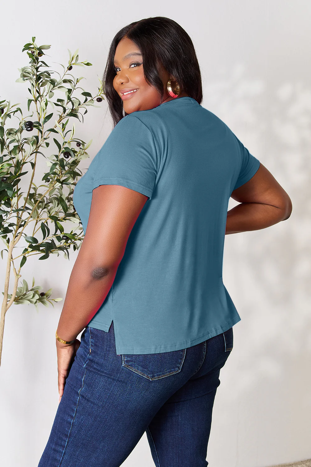 Renee Round Neck Short Sleeve T-Shirt - Image 34