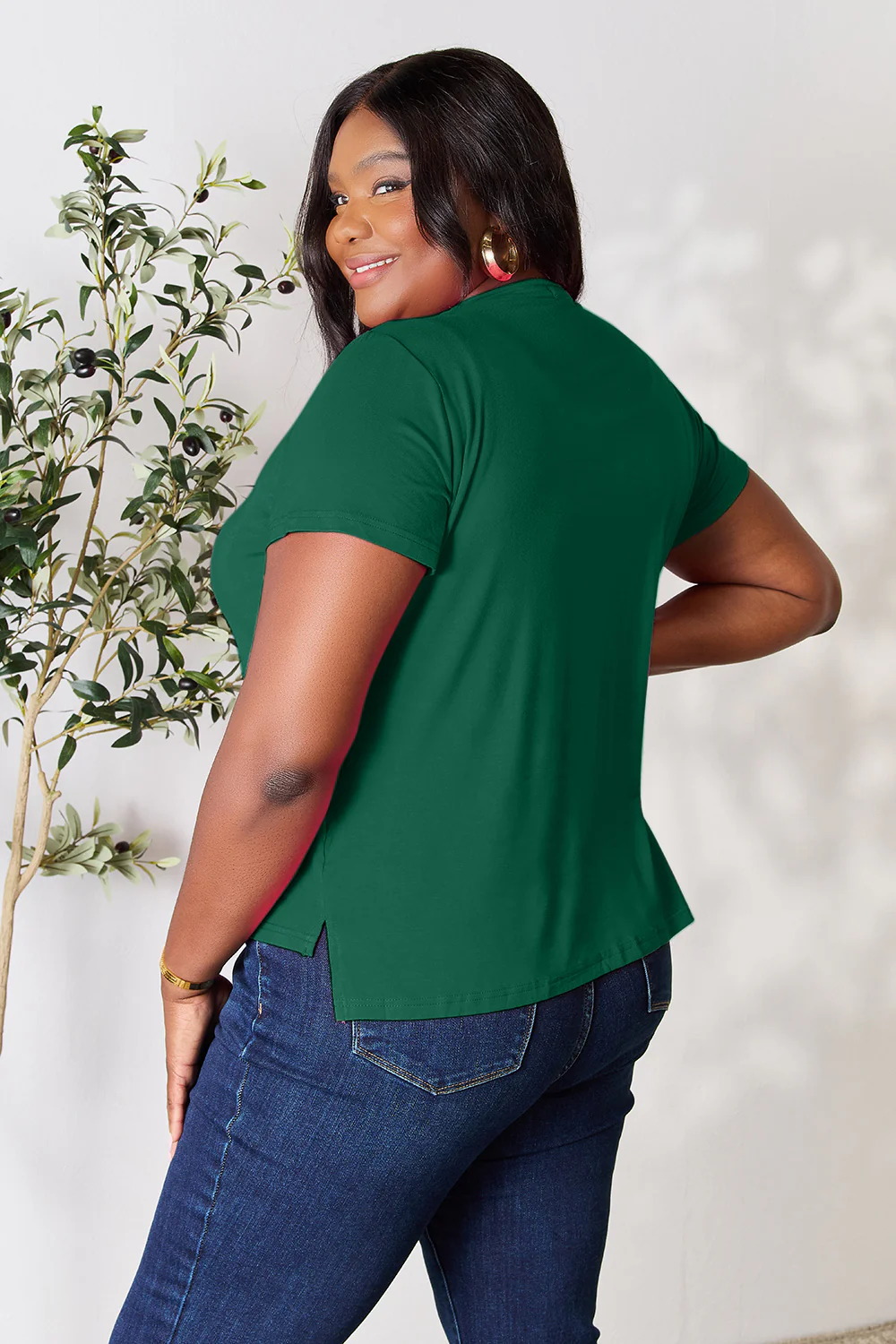 Renee Round Neck Short Sleeve T-Shirt - Image 19