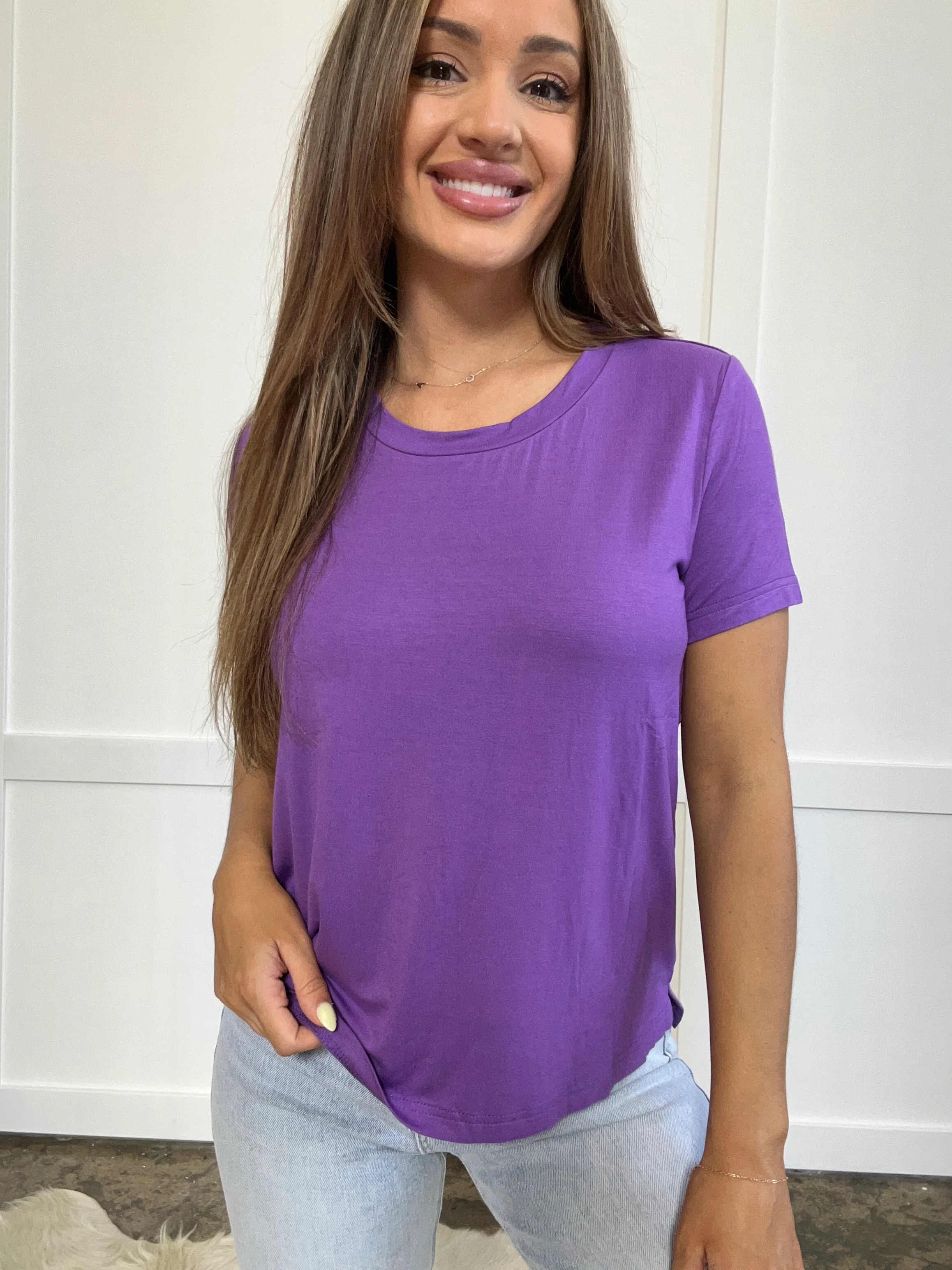 Renee Round Neck Short Sleeve T-Shirt - Image 20