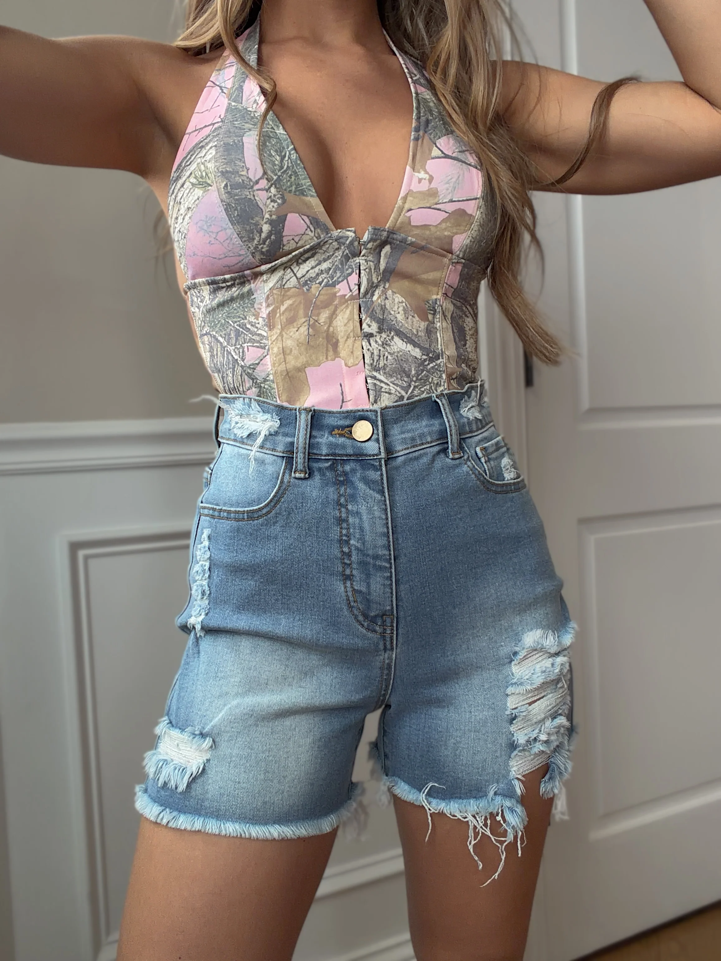 Breanne Distressed High Rise Shorts - Image 12