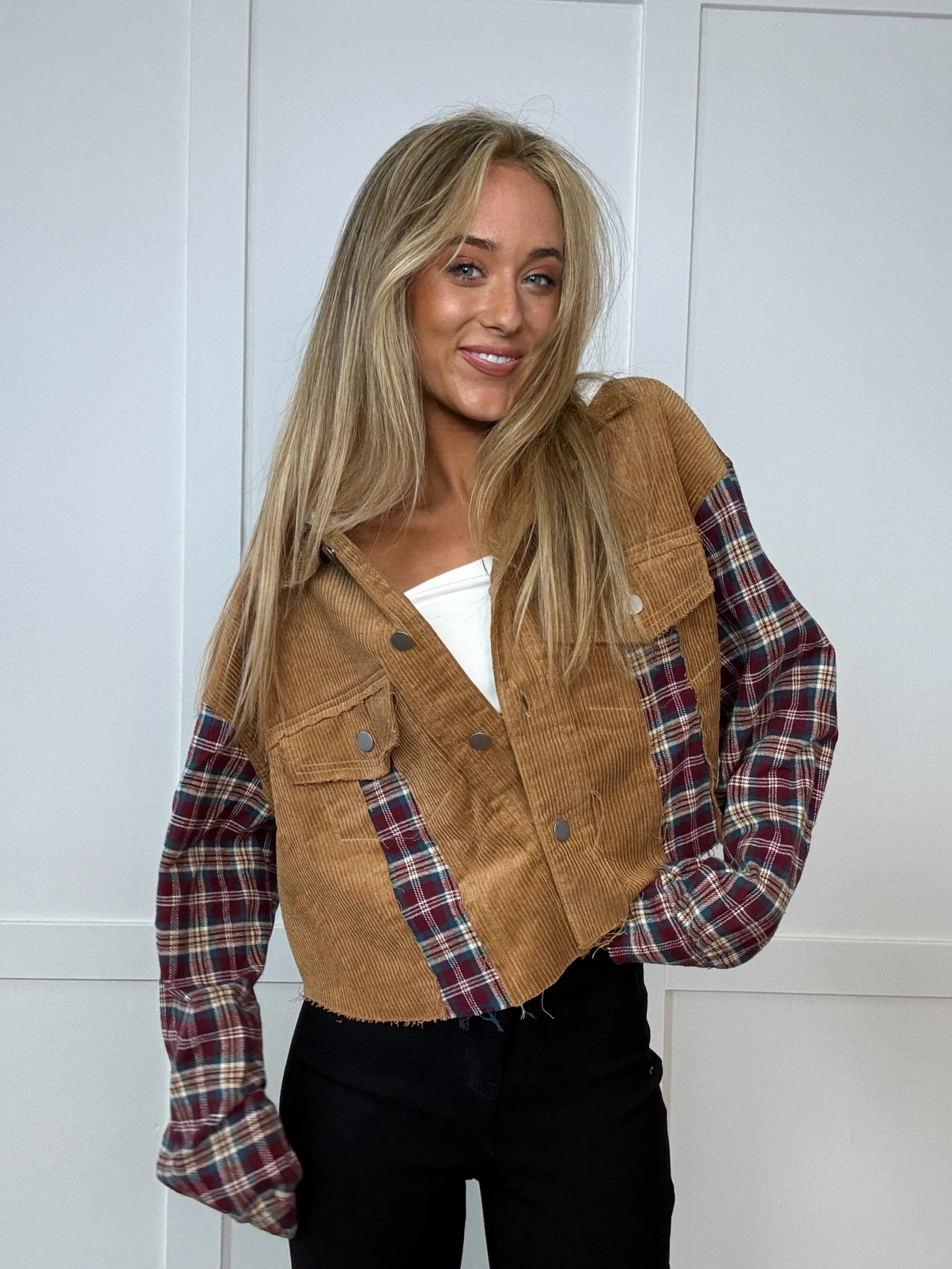 Fall Leaves Plaid Cropped Shacket - Image 5
