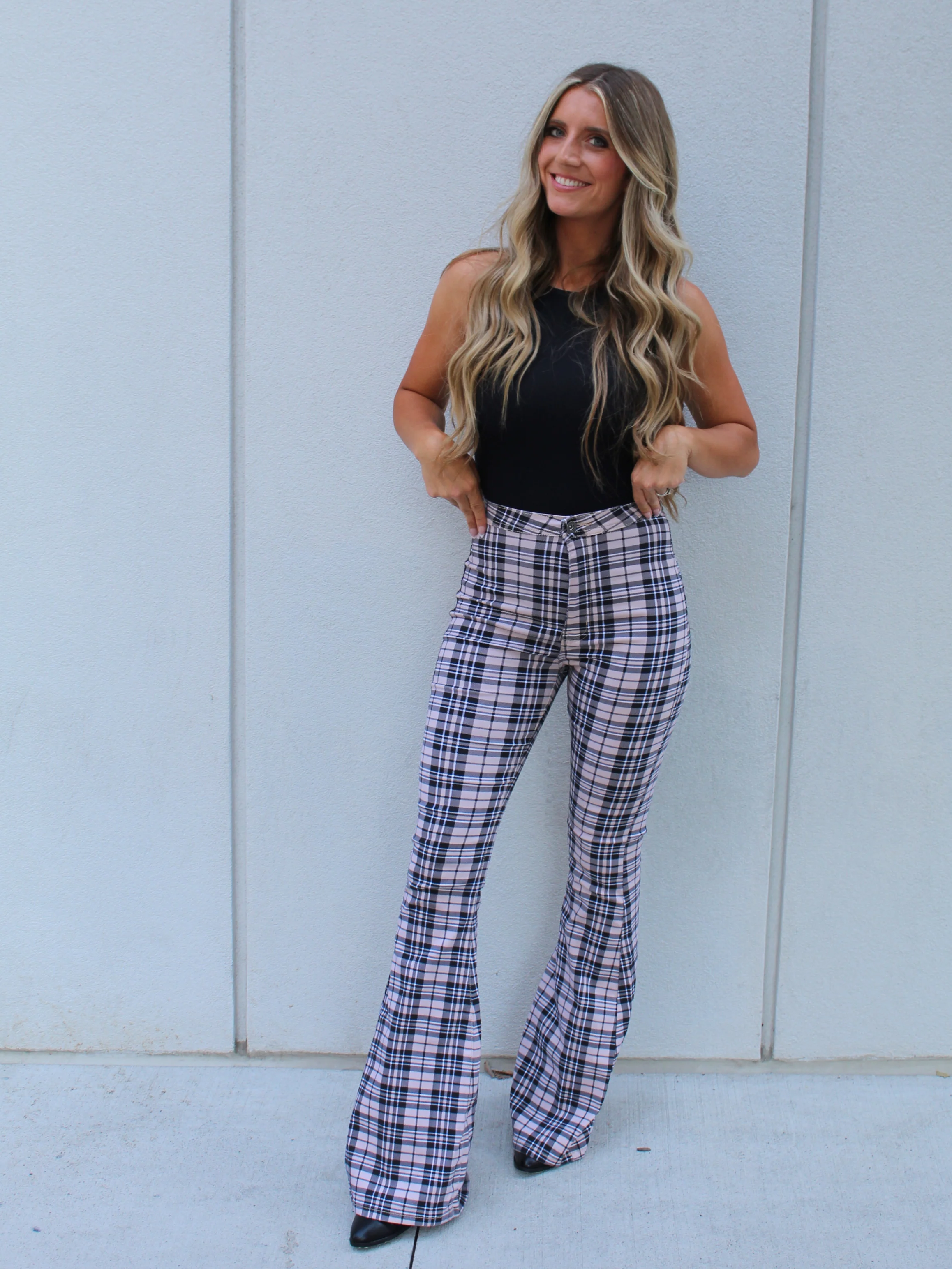 Gretchen Fiona High Waisted Plaid Flare Jeans - Image 8
