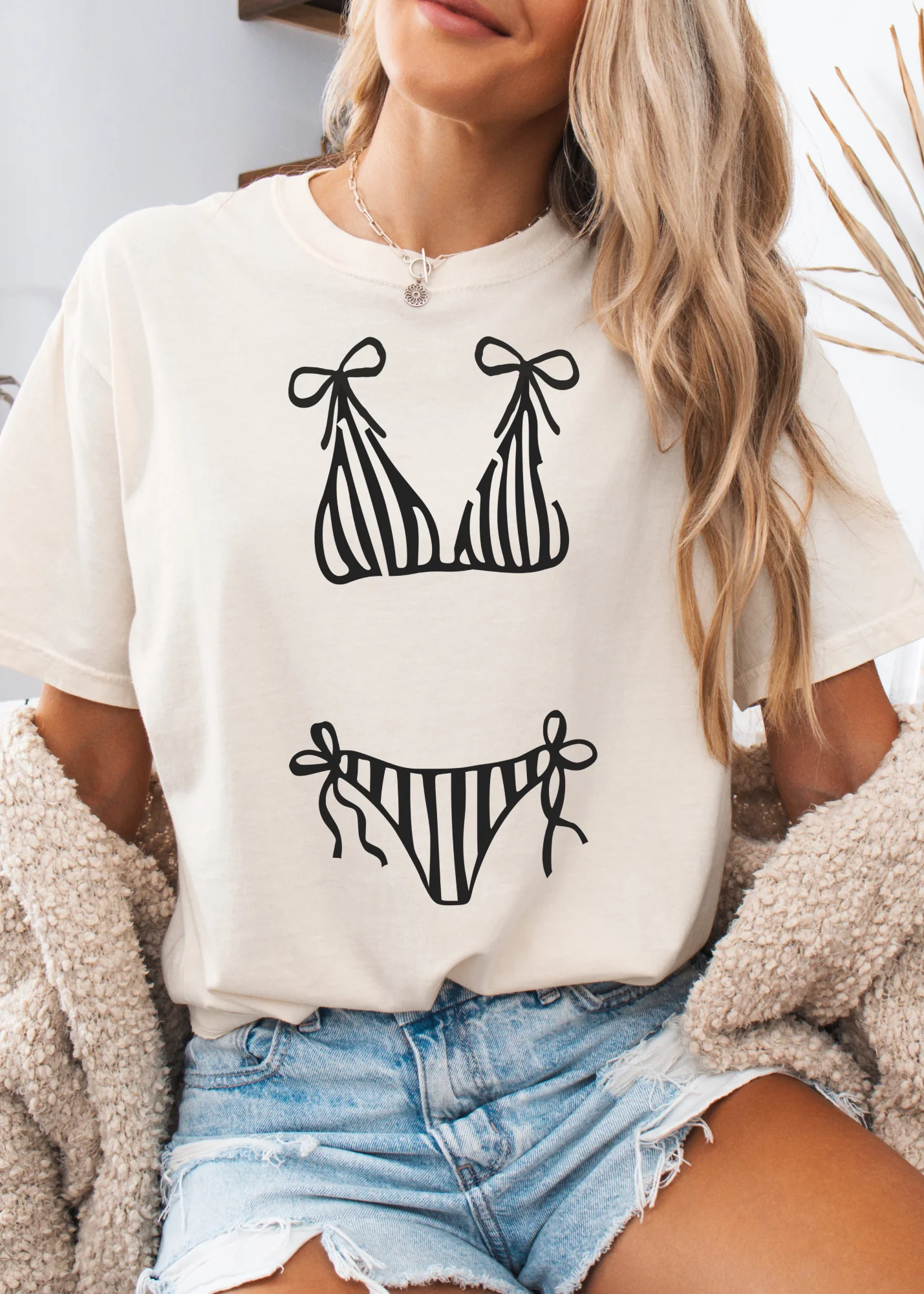 Hot Girl Bikini Graphic T-Shirt - Image 4