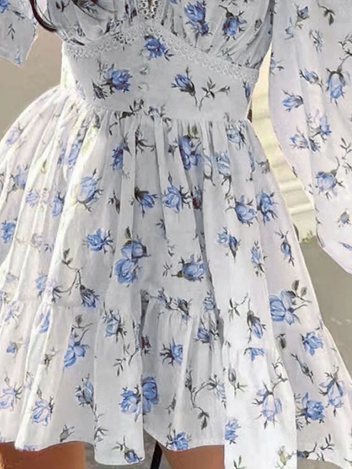 PREORDER: Sarina Lace Detail V-Neck Balloon Sleeve Dress - Image 11