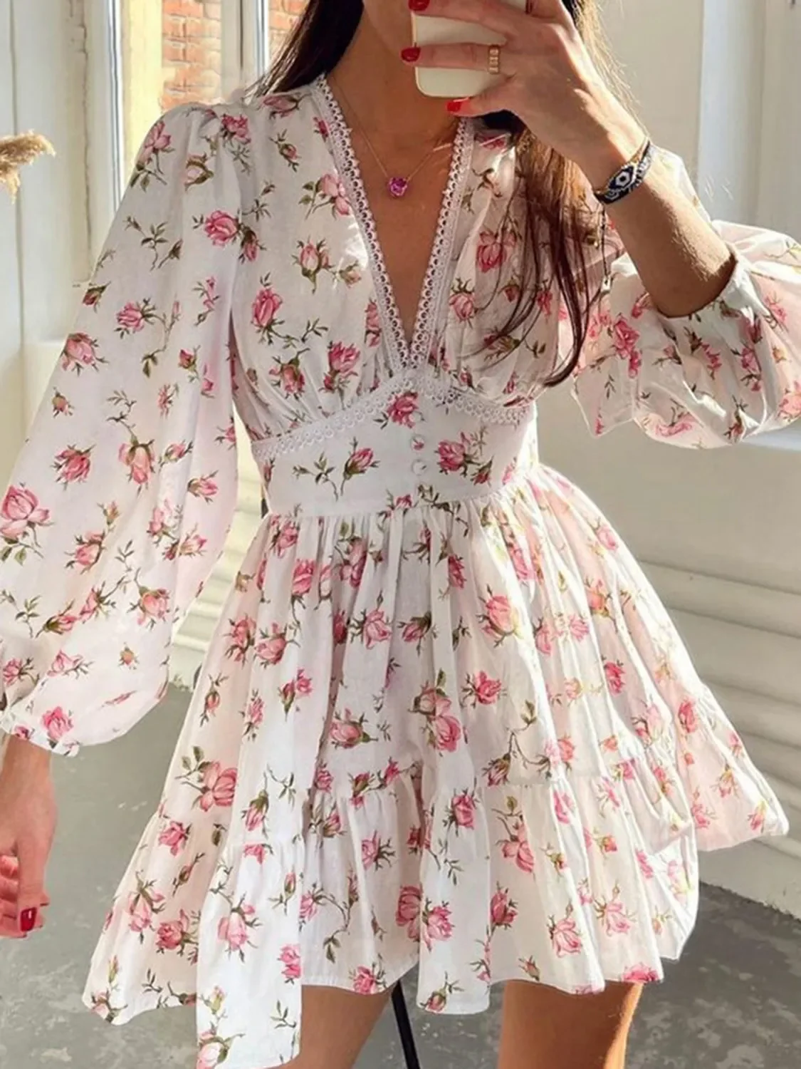 PREORDER: Sarina Lace Detail V-Neck Balloon Sleeve Dress - Image 6