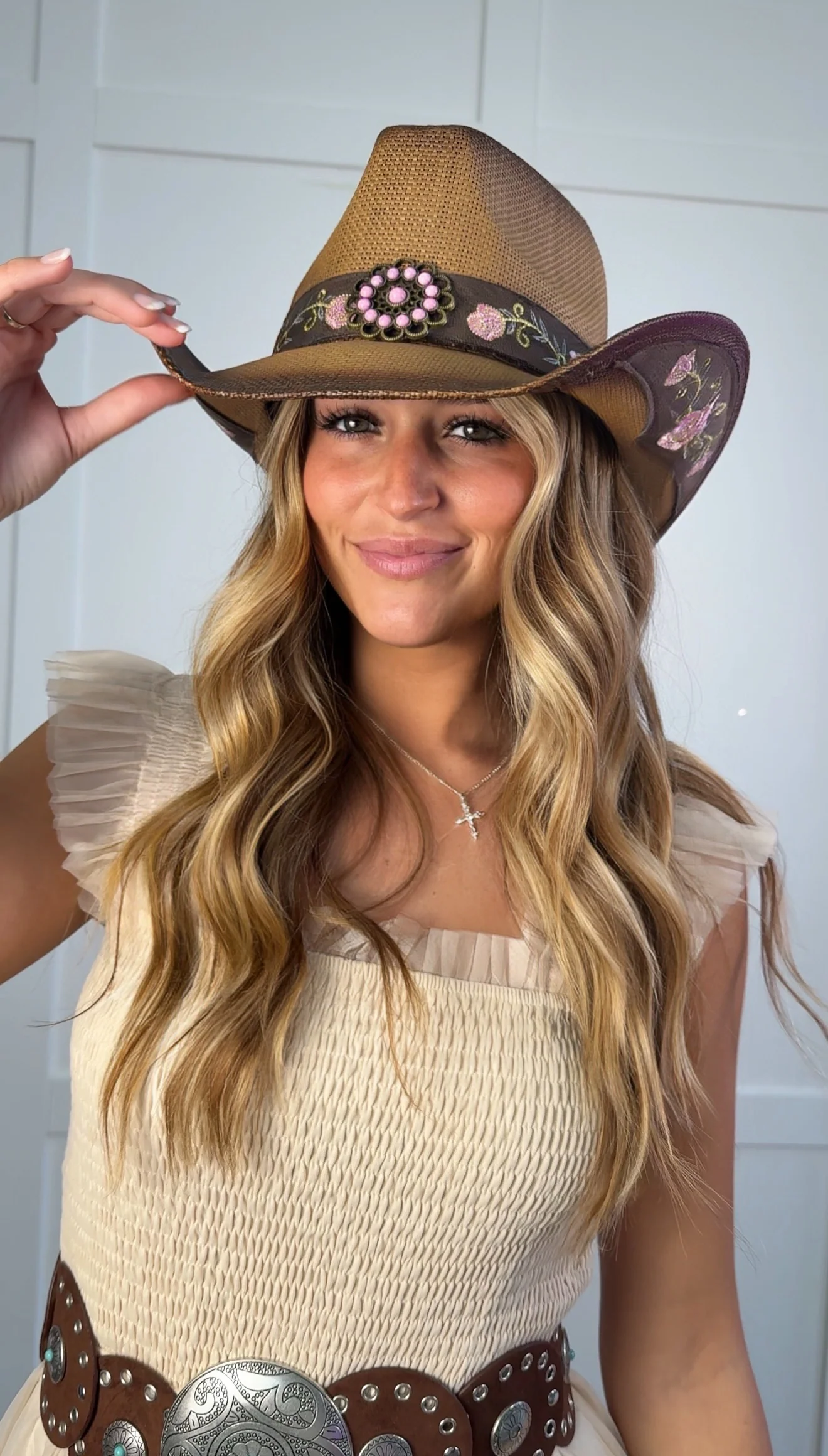 Everleigh Embroidered Floral Cowgirl Hat - Image 17