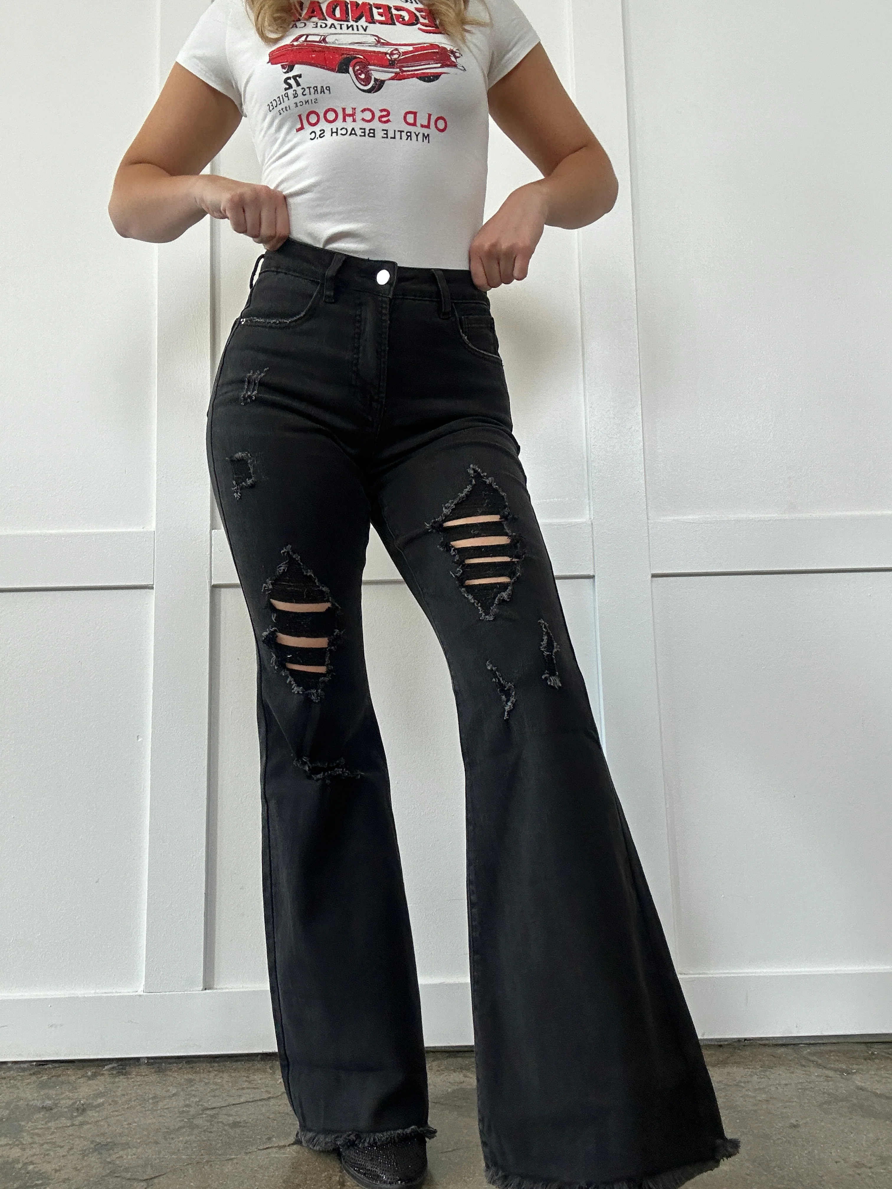 Viral Lainey Tummy Control Flare Jeans - Image 13