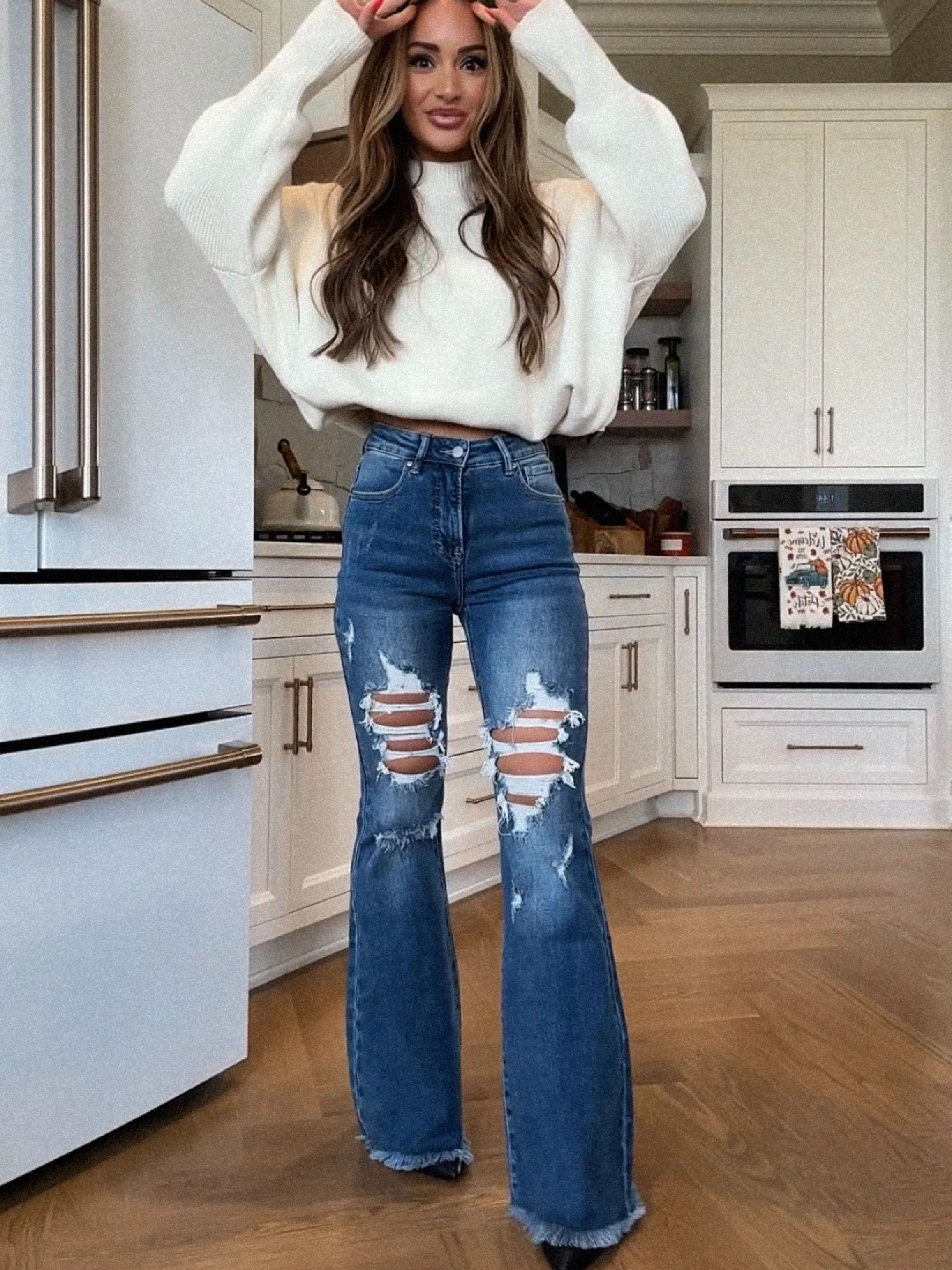 Viral Lainey Tummy Control Flare Jeans - Image 15