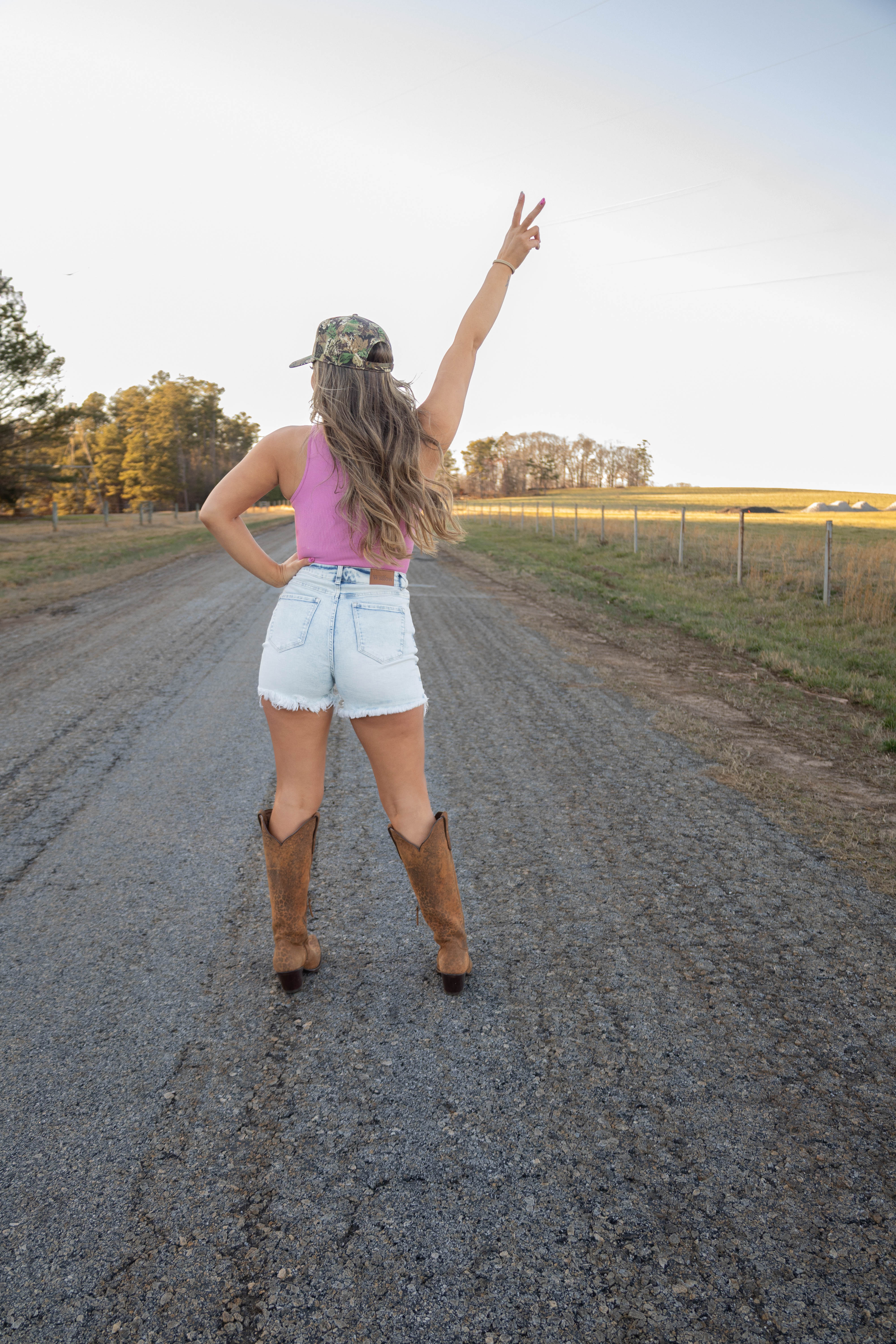Lindsey Asymmetrical Distressed Shorts - Acid Light wash - Image 18