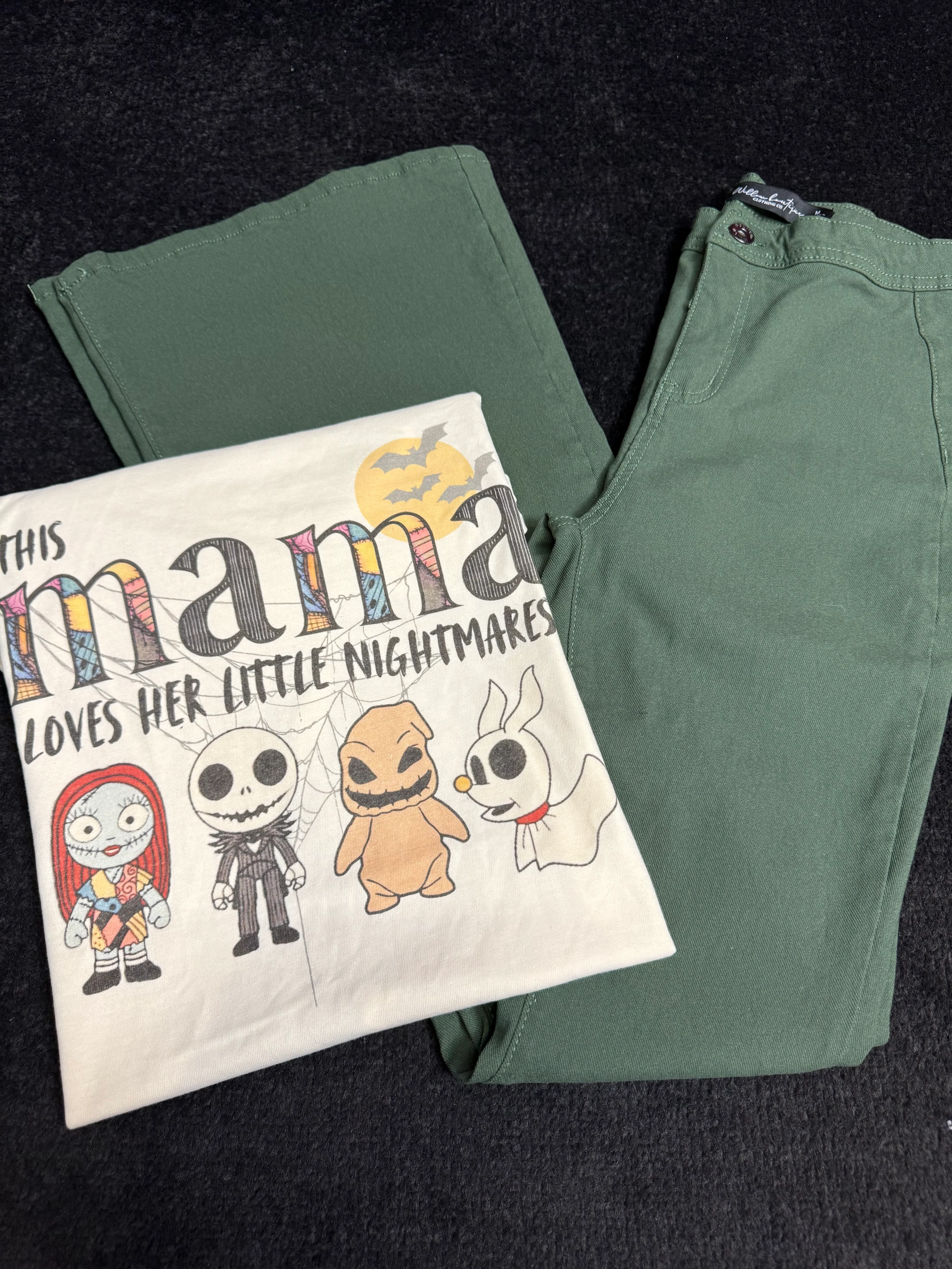 Spooky Mom Flare Bundle Bag (1 Fiona Flare + 1 Spooky Momma Tee) - Image 9