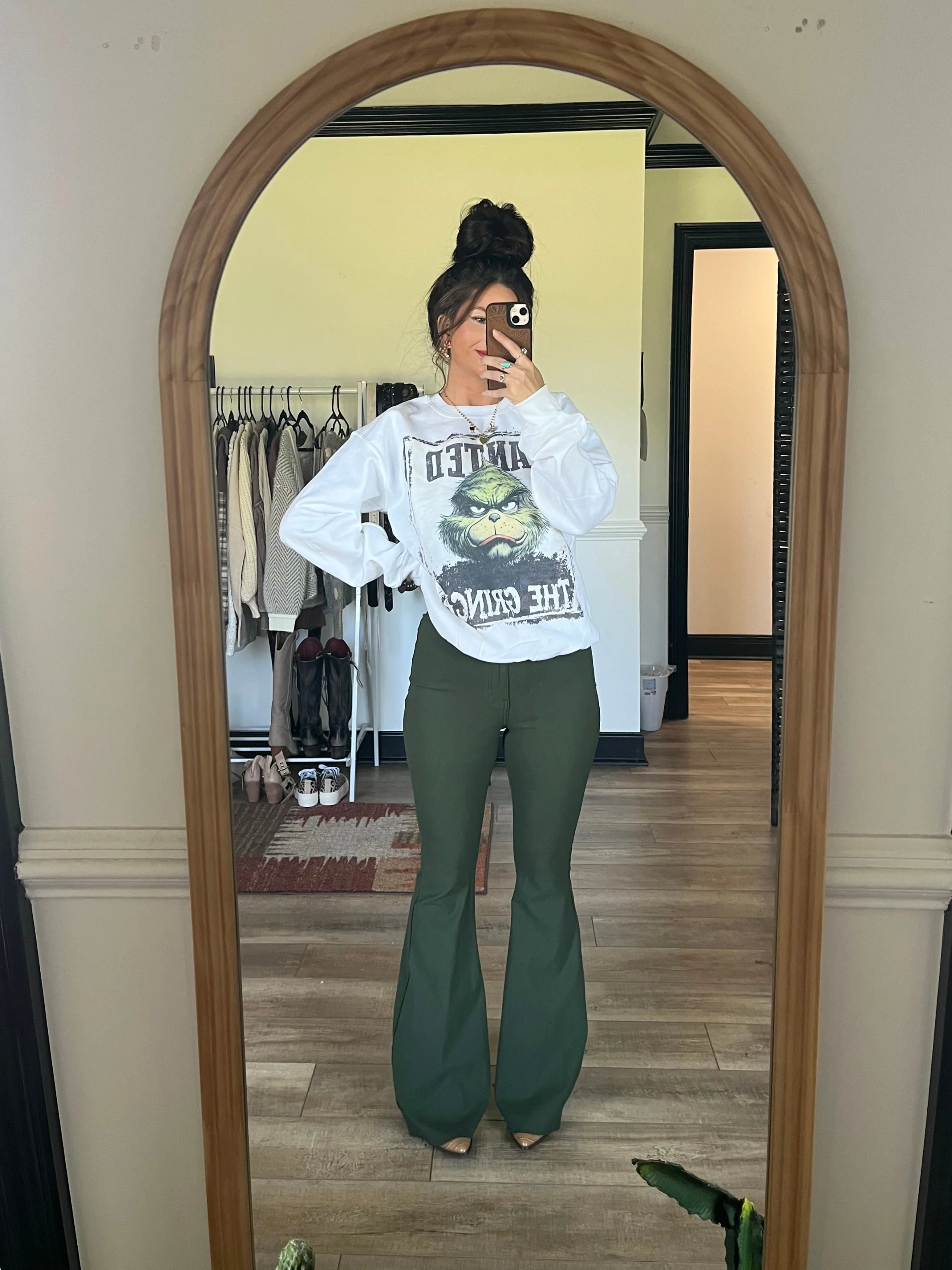 North Pole Flare Bundle (1 Flare + 1 Christmas Crewneck) - Image 20