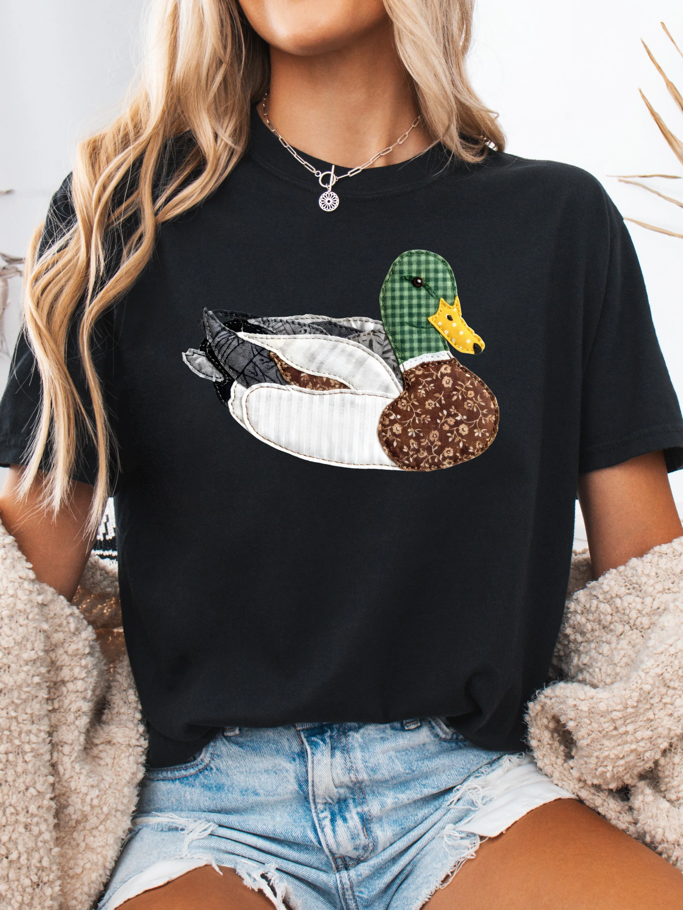 Patch Work Mallard Graphic - Image 15