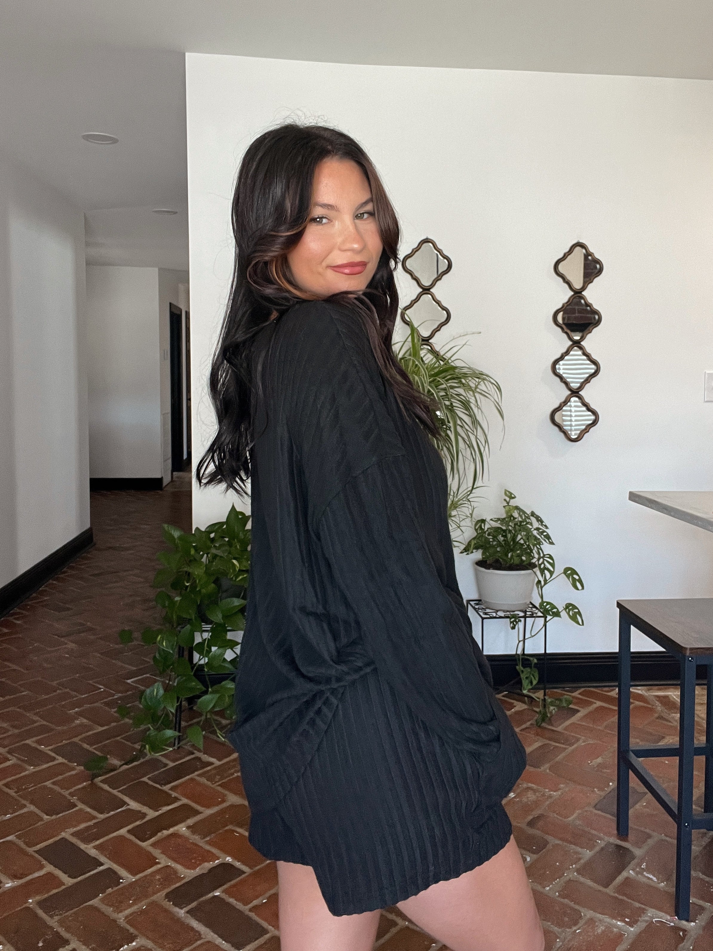 PREORDER: Molly Jade Round Neck Dropped Shoulder Top and Shorts Set - Image 2