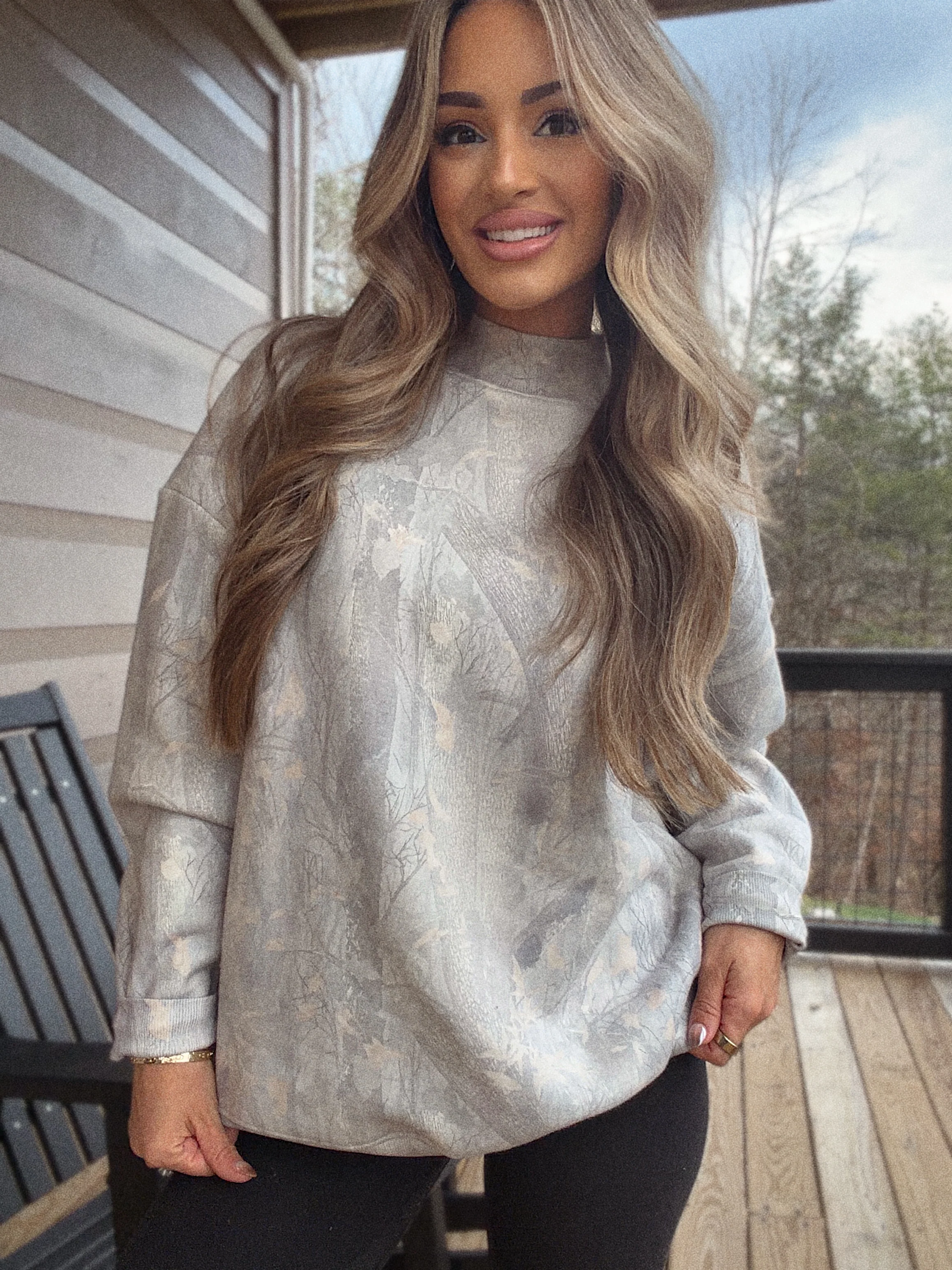 Tilly Oversized Light Camo Mockneck Crew - Image 12