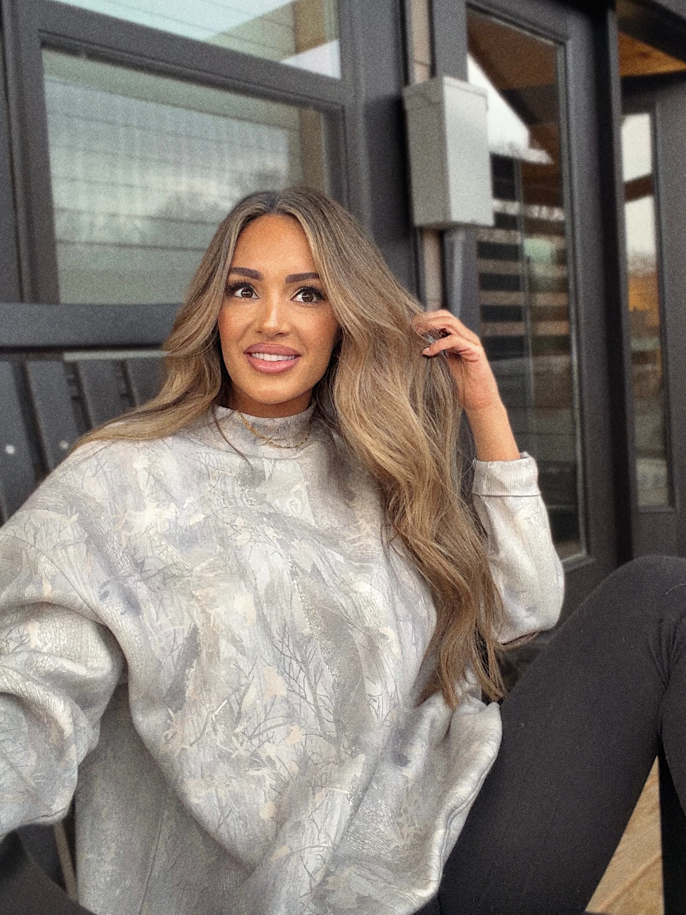 Tilly Oversized Light Camo Mockneck Crew - Image 16