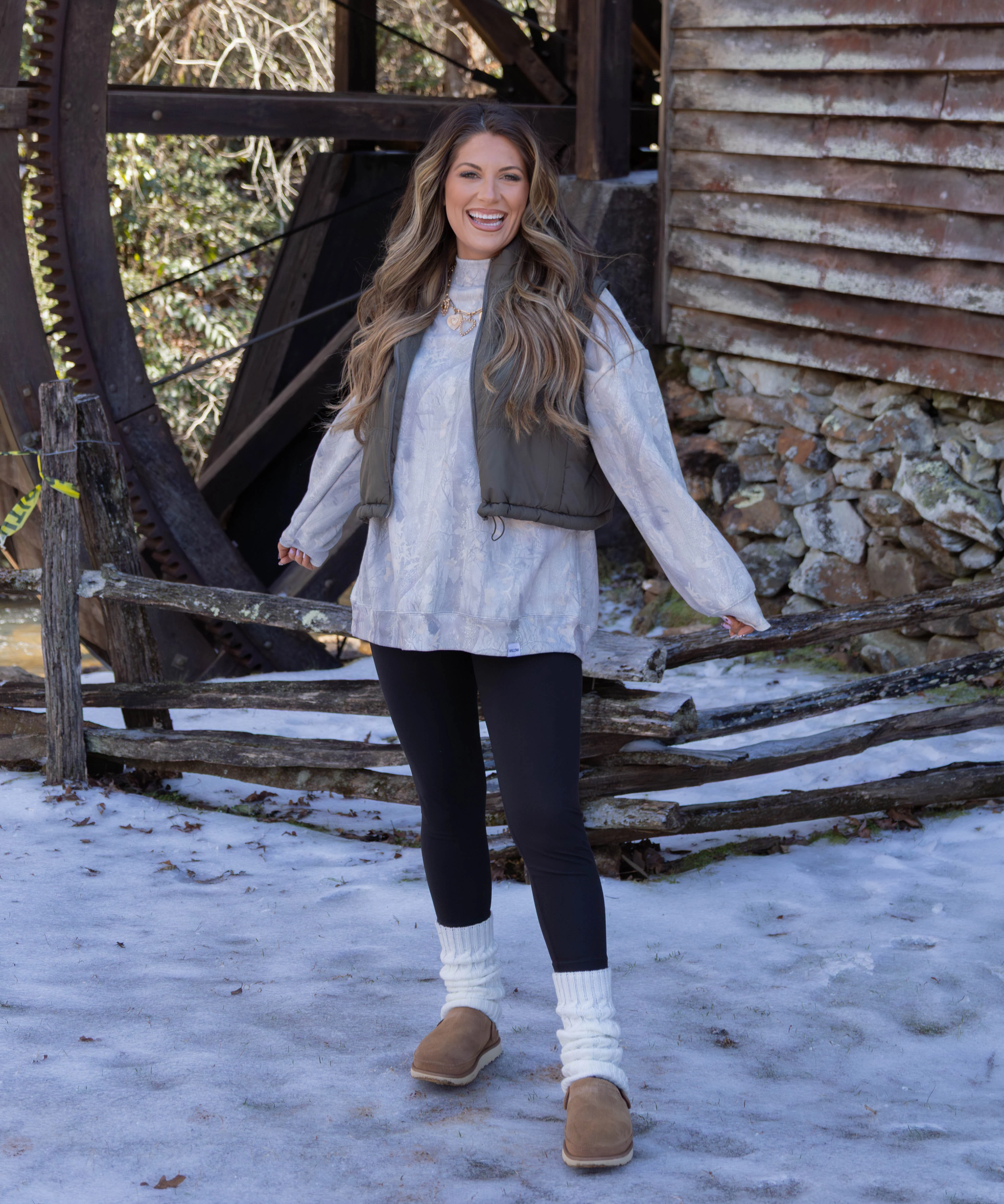 Tilly Oversized Light Camo Mockneck Crew - Image 6