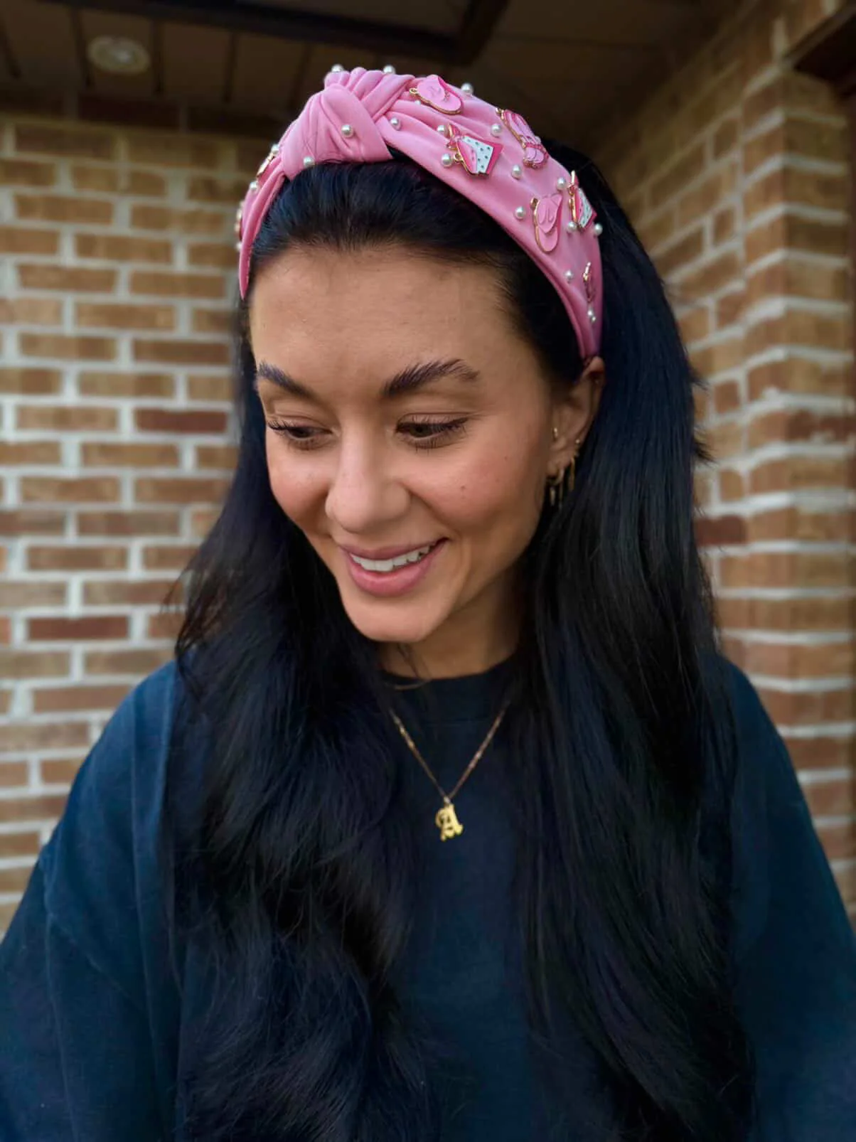 Sweet Spur Pearl Knotted Headband - Image 2